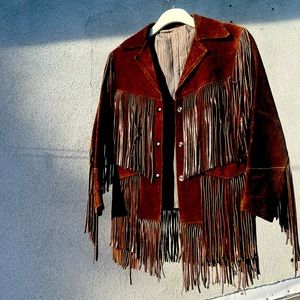 Vintage 70’s fringe jacket goodness! Perfect for all of your adventures.